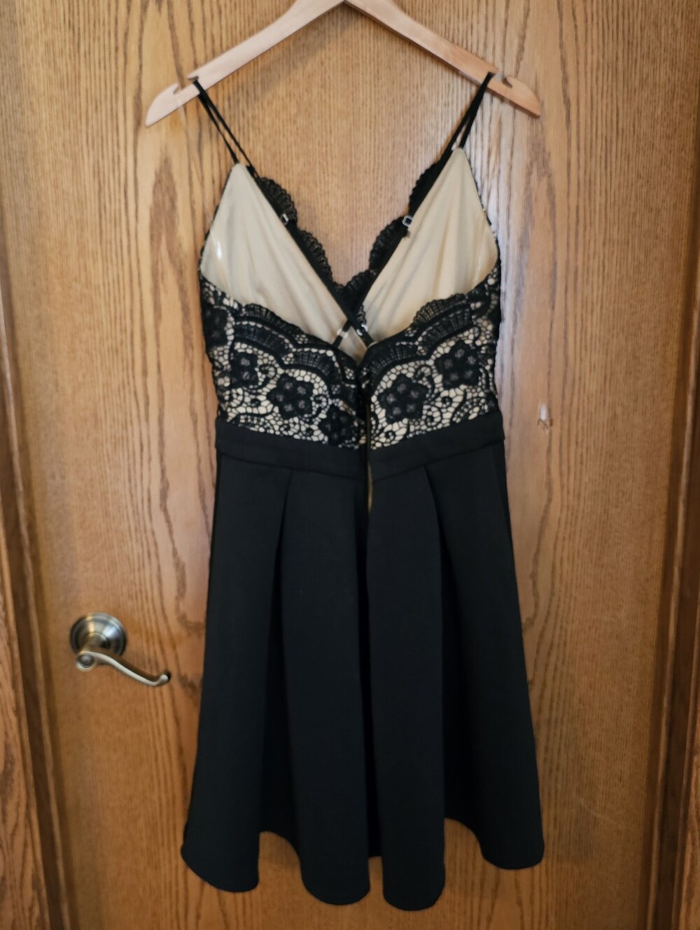 Francesca's Black Dress with Tan Lining - Picture 2 of 4